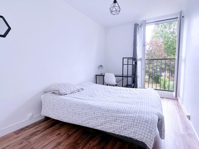 À Vendre Appartement T4 avec 2 Caves Quartier Libération