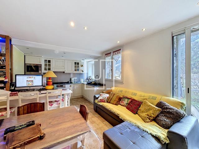 À vendre Appartement T4 duplex au cœur du village de La Condamine Châtelard 04530