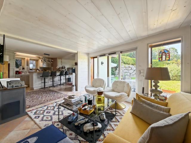 A VENDRE Appartement T4 en rez de jardin MEGEVE 90m² Megève