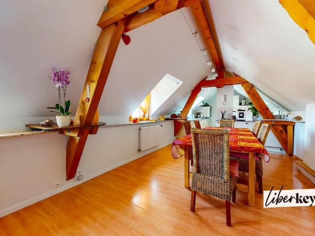 A vendre Appartement triplex de 7 pièces de 109 m² Annec. 148m² Annecy