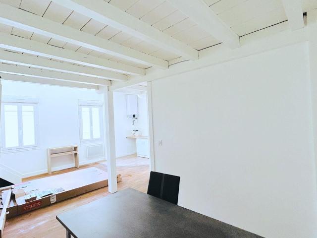 A Vendre Appartement 'Type Loft' De Type 3 Secteur Bordeux. 60m² Bordeaux