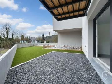 5530, Yvoir, Arrondissement de Dinant, Wallonie