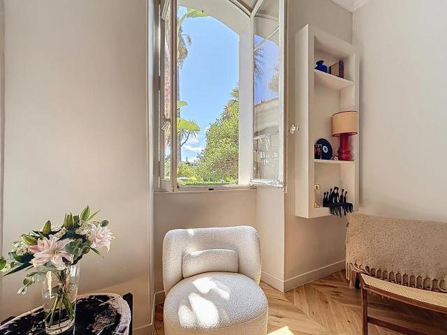 À vendre appartement bourgeoise à Cannes, centre ville à pie. 99m² Cannes