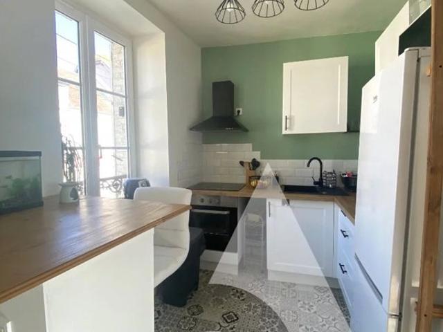 A VENDRE / Appartement CREPY EN VALOIS / 1 chambre garage