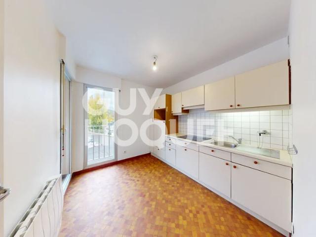 A vendre, appartement de 49 m2, 3 pièces à VESOUL 70000
