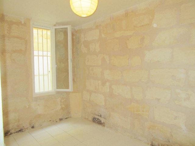 A Vendre Appartement De Type 2 Loue Secteur Bordeaux Victo. 31m² Bordeaux