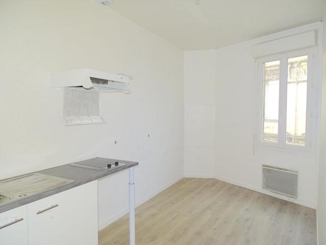 A Vendre Appartement De Type 3 Loue Secteur Bordeaux Victo. 66m² Bordeaux
