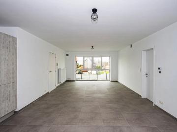 7370, Dour, Arrondissement de Mons, Wallonie