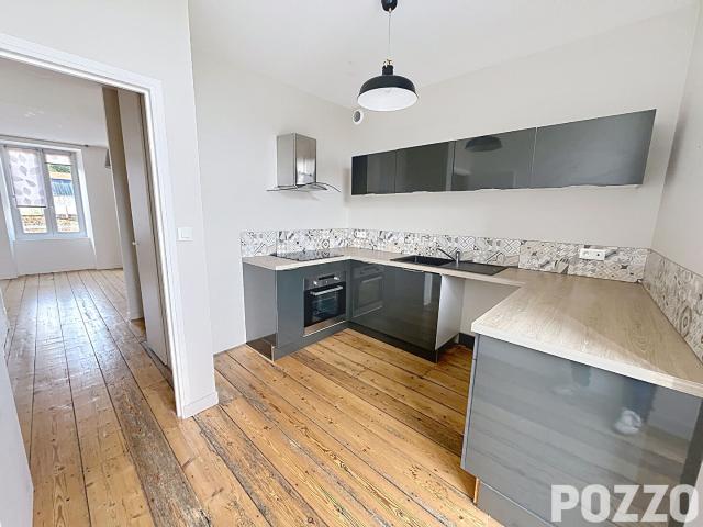 A VENDRE, APPARTEMENT DUPLEX AVEC TERRASSE à VIRE NORMANDIE 14