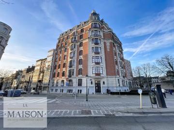 1040, Bruxelles-Capitale - Terrasse, Ascenseur