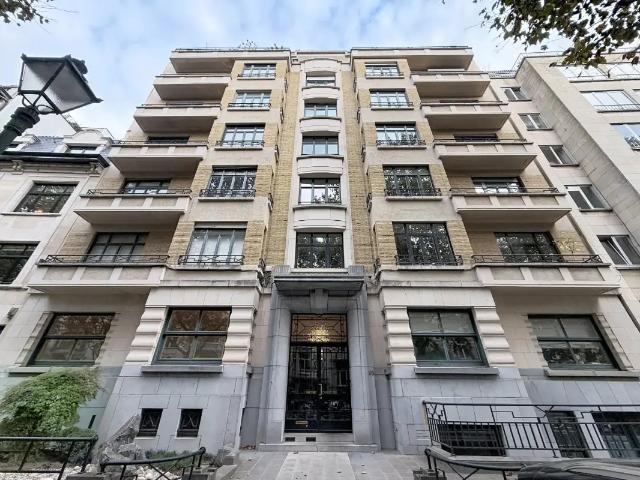 à vendre Appartement Forest AVENUE MOLIÈRE