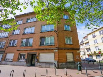 1083, Bruxelles-Capitale - Cave, Balcon