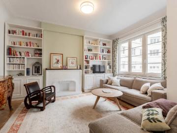 1050, Bruxelles-Capitale - Cave, Cuisine équipée