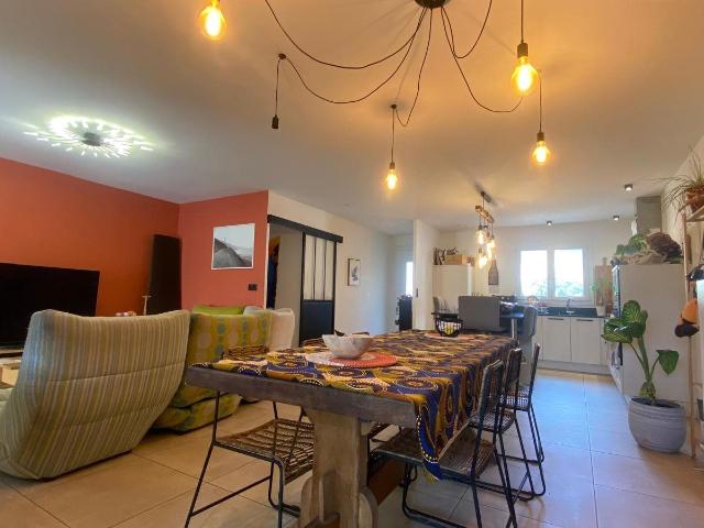 A vendre Argens Minervois Maison T4 de plain pied de 92 m2 a. 92m² Argens Minervois