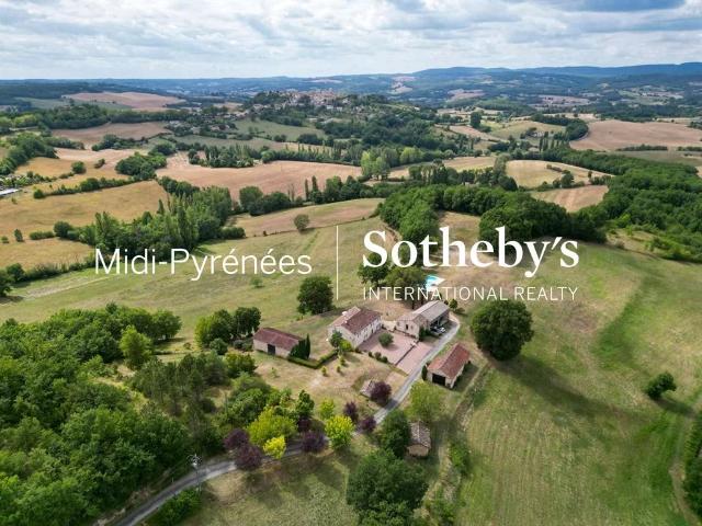 A vendre Au cœur du triangle d'Or, magnifique propriété avec 33