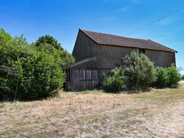 À vendre Aubigny: Projet de rénovation de rêve 248m² Montenoison