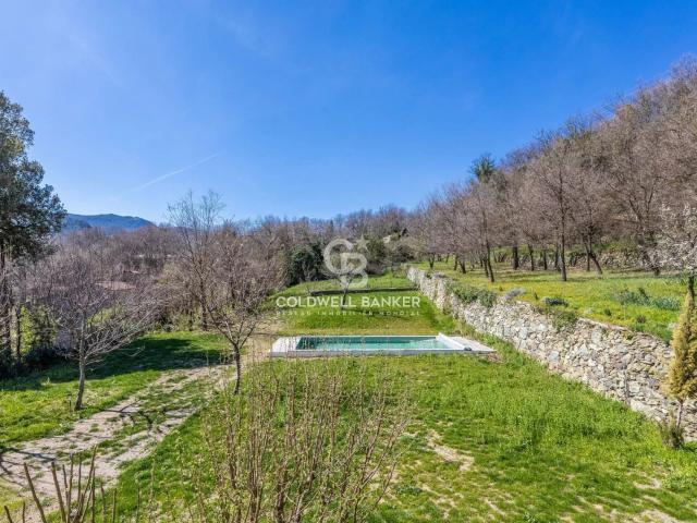A vendre bastide de caractère avec piscine à MURATO 217m² Murato