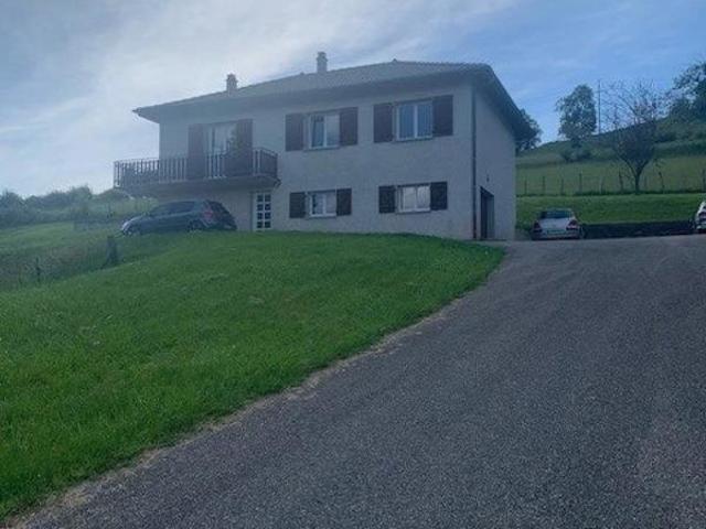 A vendre belle maison de village de 94 m2 avec grand terrain de 1850 m2