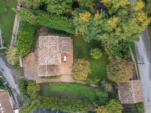 A vendre belle propriété avec 2 Maisons individuelles proche Digne Les Bains 04