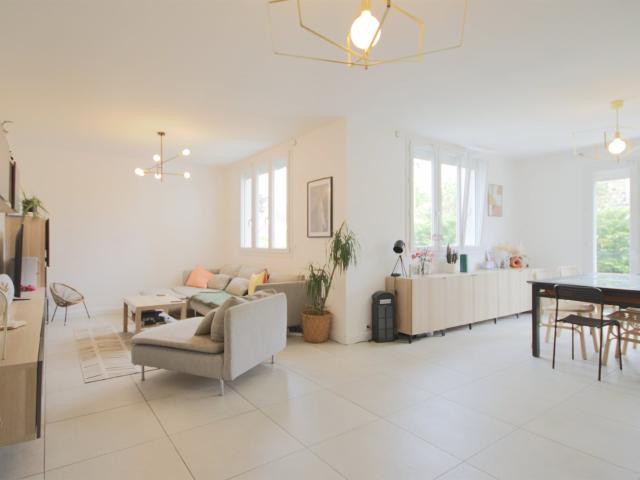 A vendre Bessancourt maison 120 m2, 4 chambres, 2 garages, r. 120m² Bessancourt