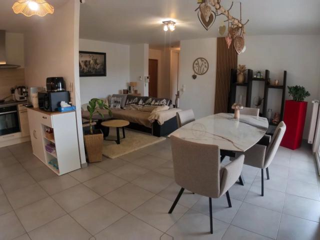 À VENDRE, BRUNSTATT APPARTEMENT F3 DE 72 M2