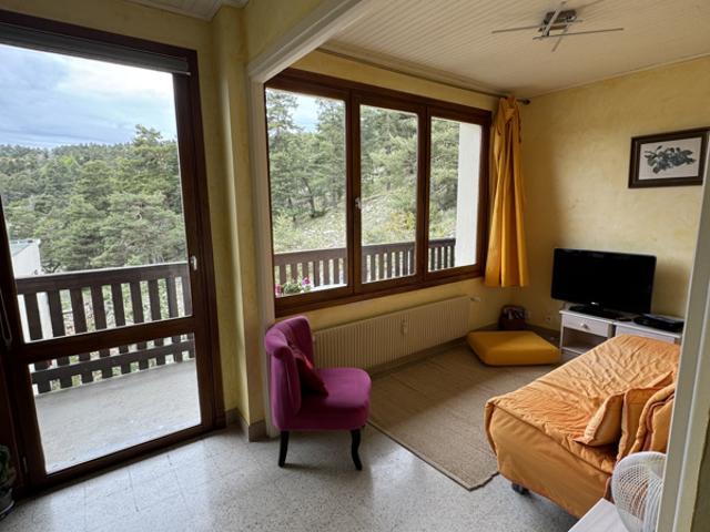 À vendre Charmant 3 pièces à Gréolières 1400