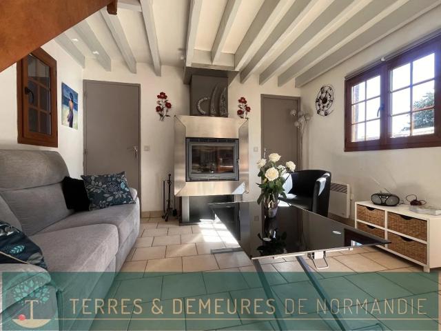 A vendre Charmante maison Normande de 74 m² avec jolie jardin