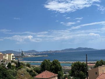 À VENDRE Charmante maison à L'Estaque avec vue mer exceptionnelle