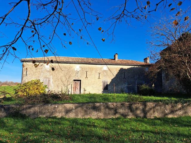 À Vendre: Charmante Propriété à rénover dans l'Entre Deux M. 120m² Sauveterre de Guyenne