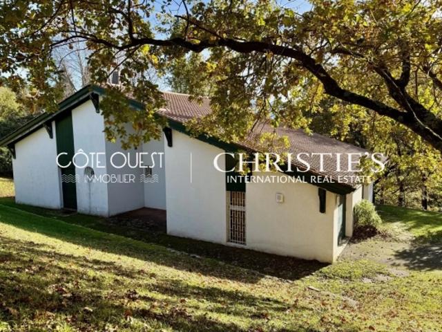 À vendre Ciboure Villa sur un terrain de 2 000 m²