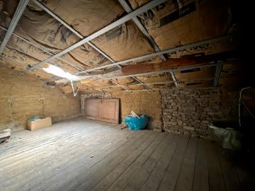 À Vendre Combles aménageables Reyrieux