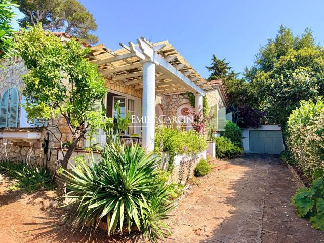 A vendre, Côte d'Azur, Antibes Cap d'Antibes Maison de pla. 110m² Antibes