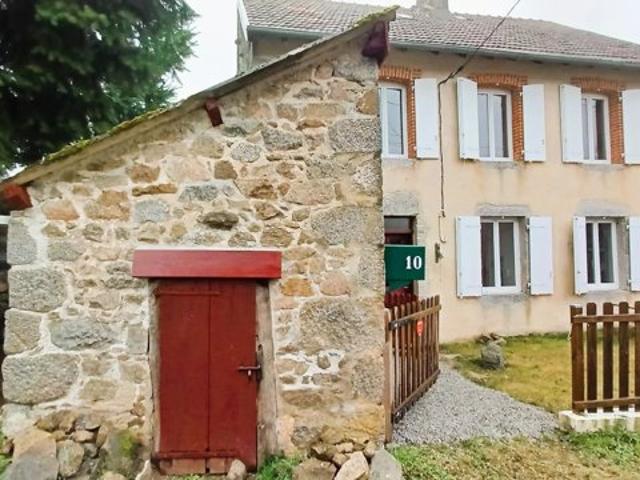 A vendre dans la Creuse, une maison et grange sur 3500m²