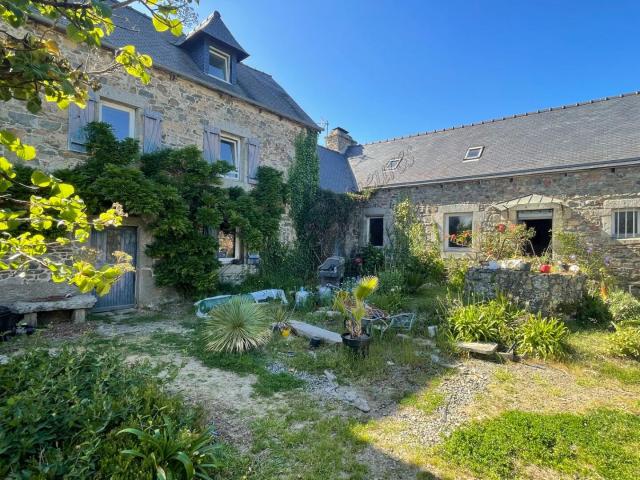 A vendre demeure du XVII ème proche bord de mer Presqu'ile s. 250m² Lézardrieux