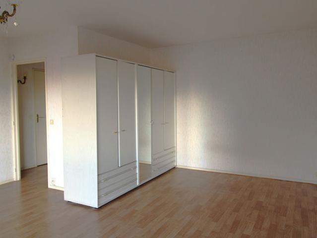 A vendre dieppe quartier recherche f1 35m2 cave ascens