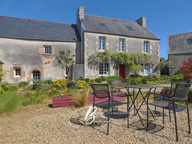 A vendre domaine de charme ouvert sur la baie, Finistère 300m² Carantec