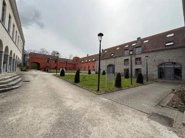 Tournai-Mouscron, Wallonie - Parkeerplaats