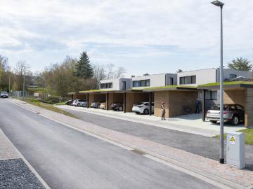 6880, Arrondissement de Neufchâteau, Wallonie