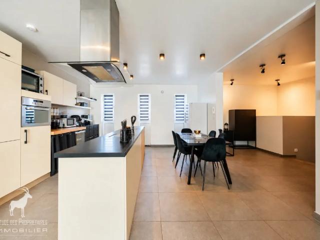 à vendre Duplex Gilly Rue des comparçonniers