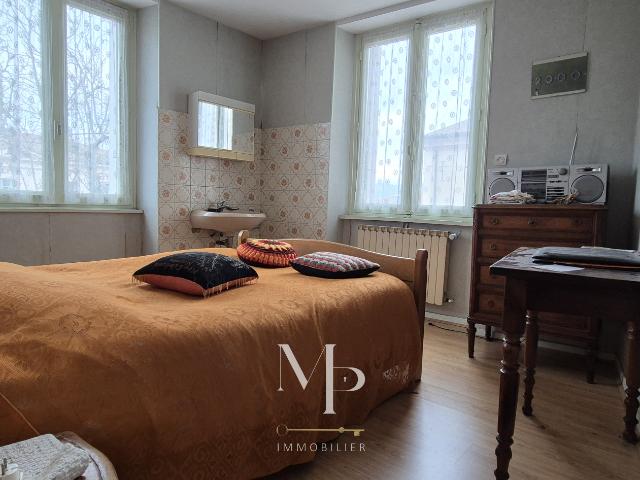 A VENDRE DUPLEX DE 126M2 A SAINT VALLIER