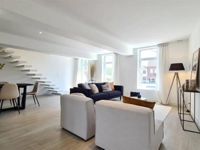 à vendre Duplex Frasnes lez Buissenal Grand Place