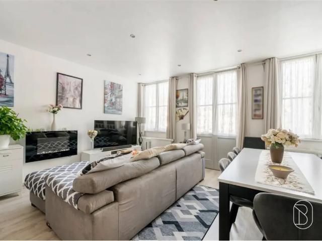 à vendre Duplex Tournai Place Saint Pierre