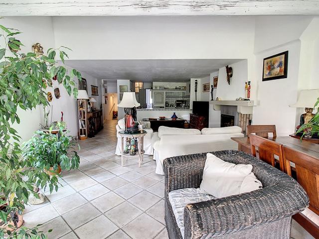 A Vendre en Exclusivite ! Appartement triplex Bargemon 5 piè. 162m² Bargemon