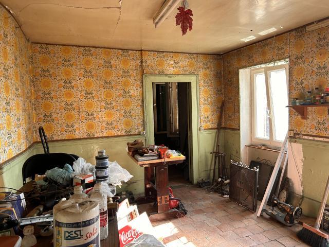 A VENDRE Ensemble de deux maisons à rénover à Saint Marcel
