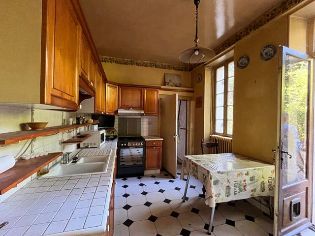 A vendre ensemble immobilier à Savignac Les Eglises 24420