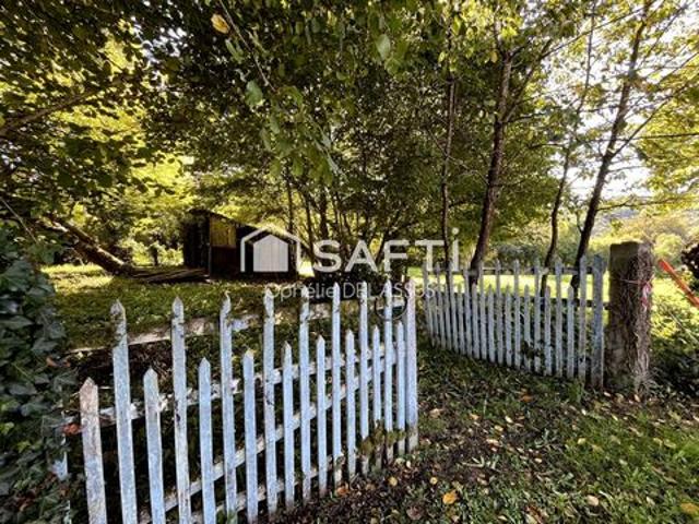 À vendre ensemble immobilier à rénover entièrement, idéal investisseur ou artisan !
