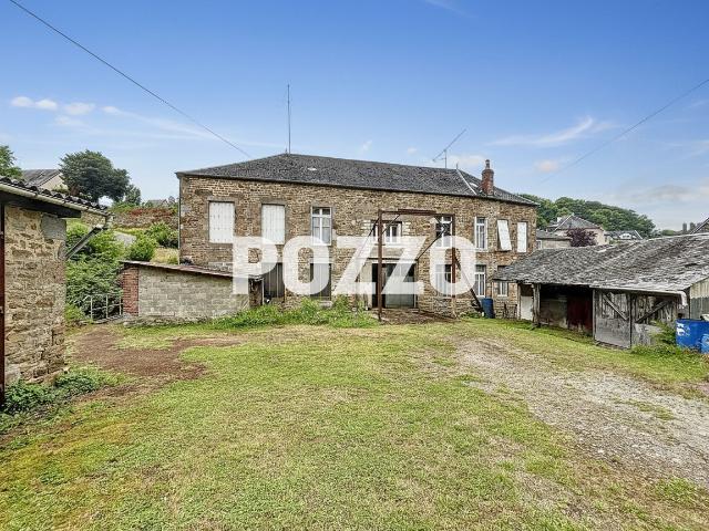 A VENDRE, ENSEMBLE IMMOBILIER à VIRE NORMANDIE 14500