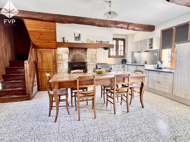À VENDRE Ensemble immobilier dans la vallée du Dun 180m² Saint Pierre le Vieux