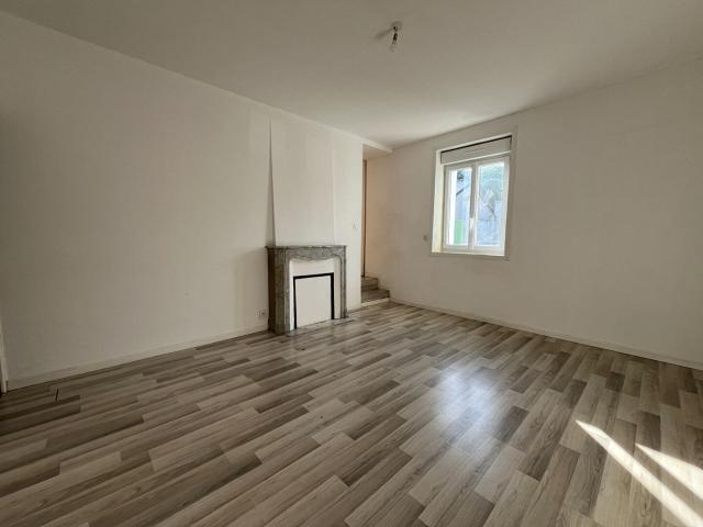 A VENDRE EXCLUSIVITE AGENCE GIBOIRE MAISON 3 CHAMBRES POSSIBLE 4 A RENOVER NANTES QUARTIER PLESSIS TISON