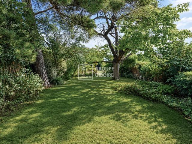 A VENDRE EXCLUSIVITE GIBOIRE RENNES Sainte Thérèse Métro Jacques Cartier Maison d'environ 110m2 habitables et 130m2 au sol
